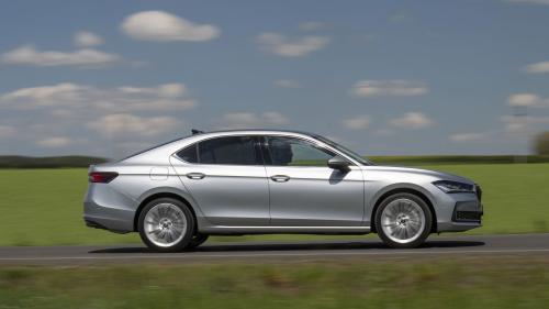 Skoda Superb 2025 2