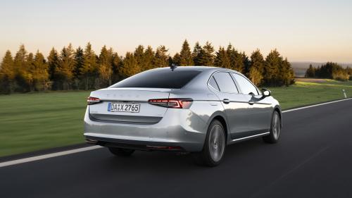 Skoda Superb 2025 3