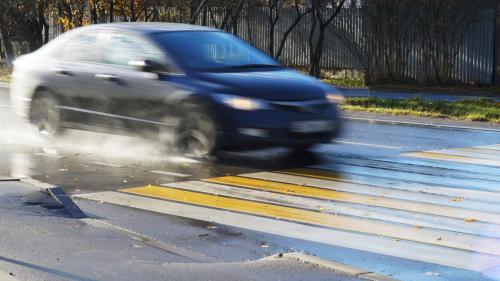 Slippery road paint 1