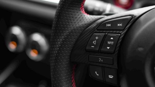 Steering wheel buttons