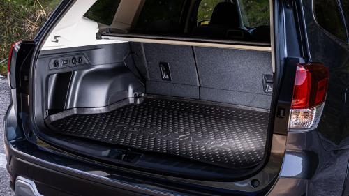Subaru Forester e-Boxer 2023 14