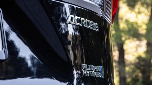 Suzuki Across PHEV 11