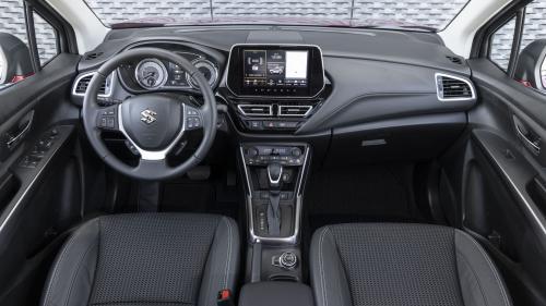 Suzuki S-Cross 2025 4