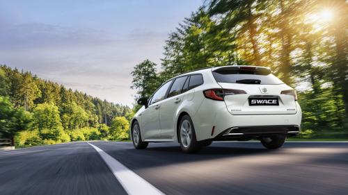 Suzuki Swace 4