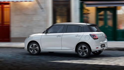 Suzuki Swift 2024 2