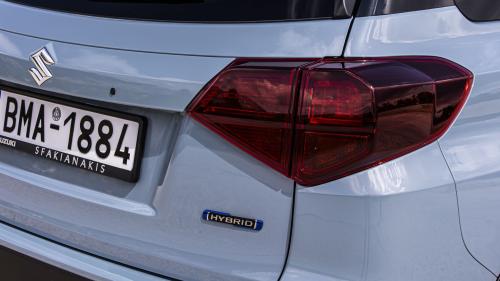 Suzuki Vitara Hybrid 2024 14