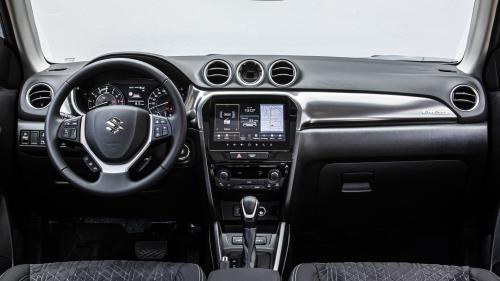 Suzuki Vitara Hybrid 2024 7