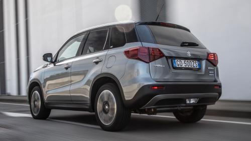 Suzuki Vitara Hybrid 2