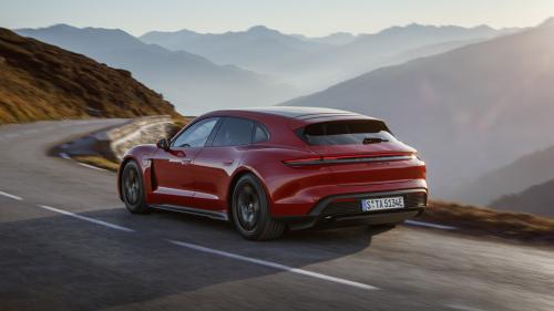 Porsche Taycan GTS