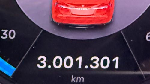 Tesla Model S 3 Milion km