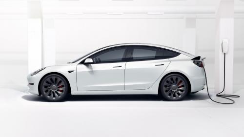 Tesla Model 3 2