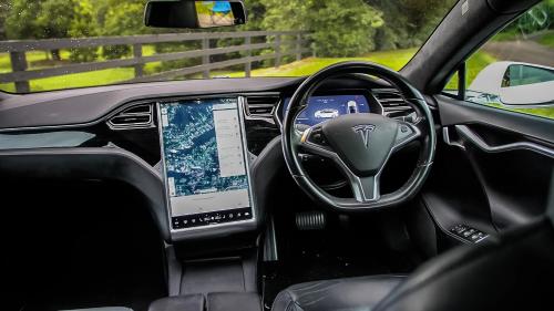 Tesla Model S 1.12 ek. xlm 3