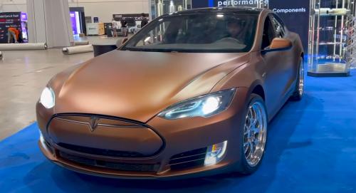 Tesla Model S V8 2