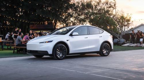 Tesla Model Y Standart 2025 6