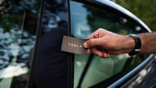 tesla card 
