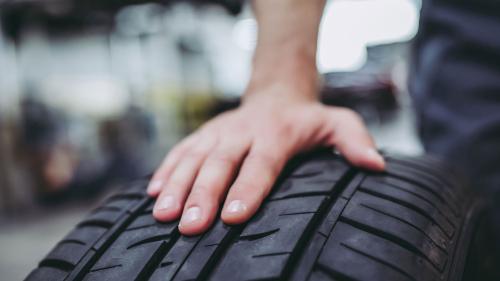 car-tires-change-4