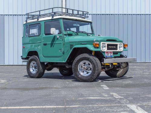 Tom Hanks Toyota Land Cruiser