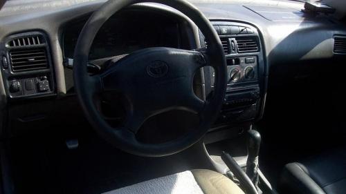 Toyota Avensis 1997 4