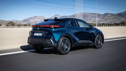 Toyota C-HR 1 2024 2