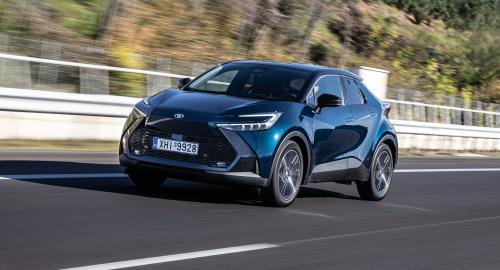 Toyota C-HR 1 2024 4