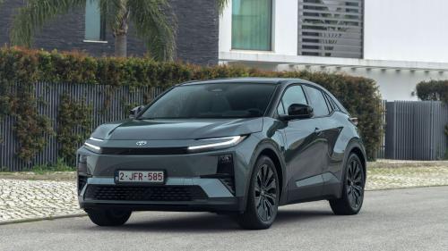 Toyota C-HR+