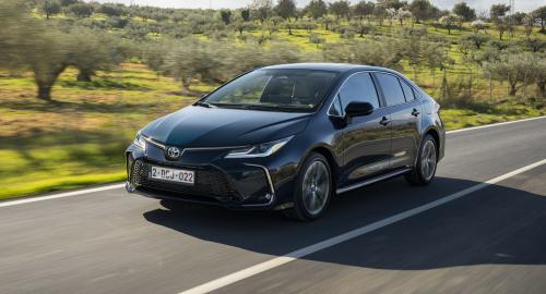 Toyota-Corolla-sedan