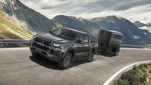 Toyota Hilux GR SPORT 5