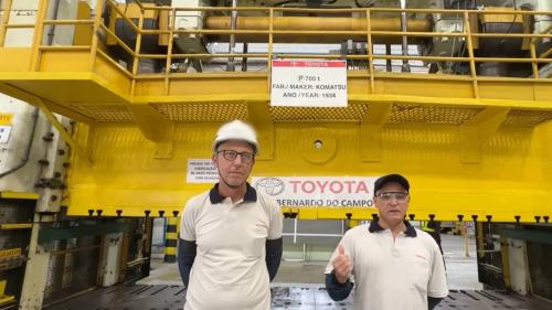 Toyota Komatsu 3