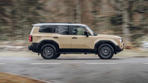 Toyota Land Cruiser 250 4