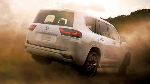 Toyota Land Cruiser Rear View