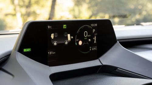 Toyota Prius PHEV 2023 9