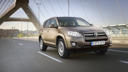 Toyota RAV4 2