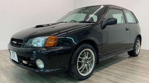 Toyota Starlet Glanza P90 1