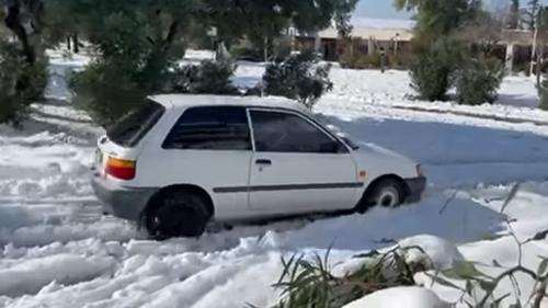 Toyota Starlet vs Elpida 2
