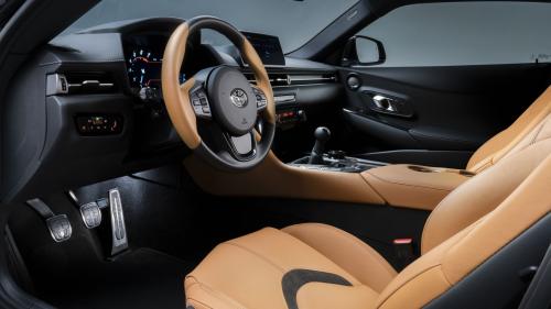 Toyota Supra 3.0 MT 4