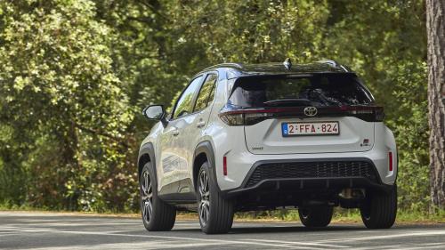 Toyota Yaris Cross 8