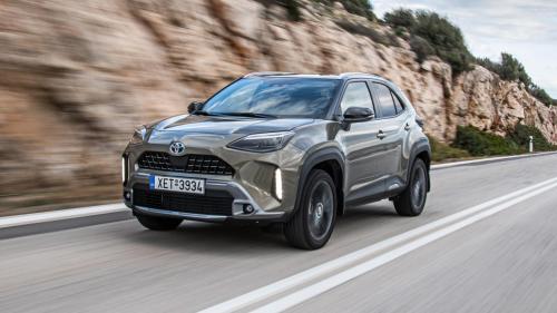 toyota yaris cross hybrid