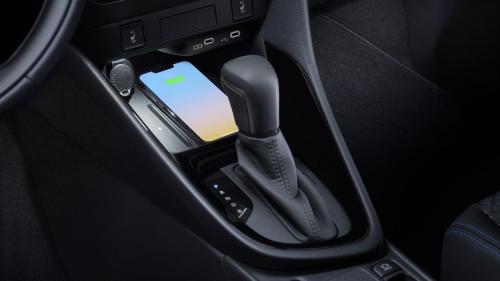 Toyota Yaris Hybrid 2024 9