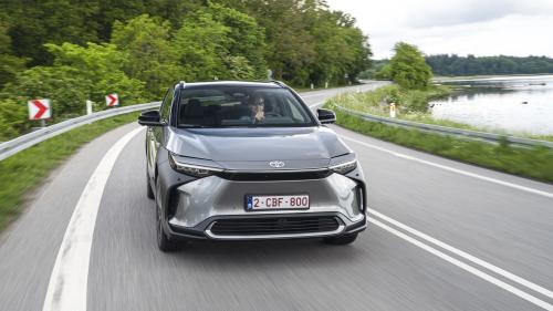 suzuki futuro toyota φθηνο suv
