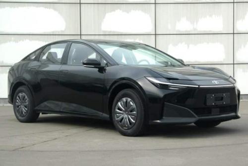 Toyota bZ3 sedan