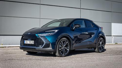 Toyota C-HR 2024 Δοκιμή