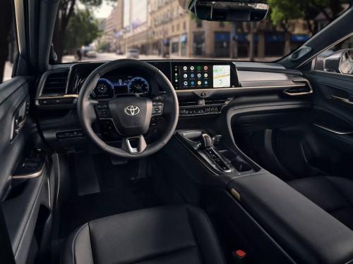 Toyota Crown b