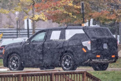 Toyota Grand Highlander c