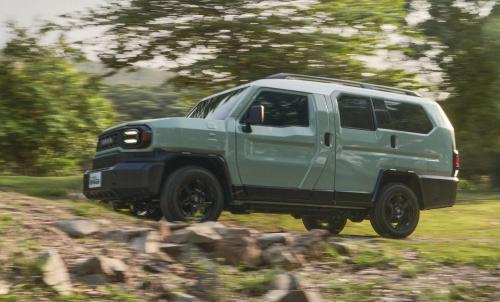 Toyota-Hilux-Rangga-2