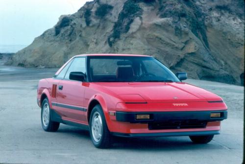 Toyota MR2 b