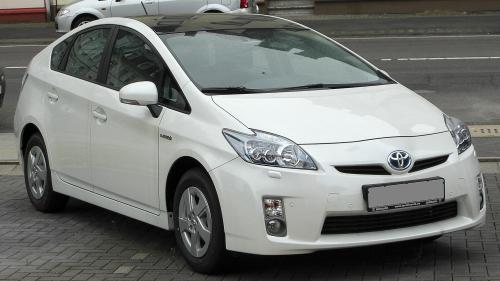 Το υβριδικό Toyota Prius αποτέλεσε το αυτοκίνητο επιλογής του Γιώργου Α. Παπανδρέου.