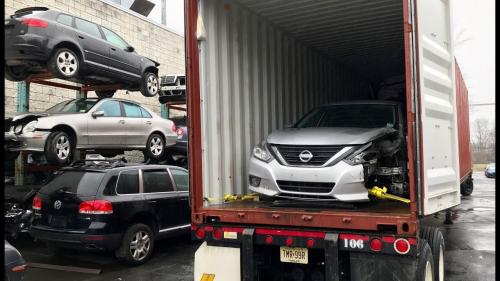 Ukraine port cars