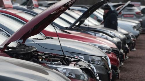 Used car market 4