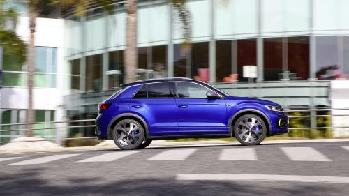 VW T-ROC R 3
