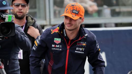 Ο Verstappen παρακολούθησε την ΑΕΚ